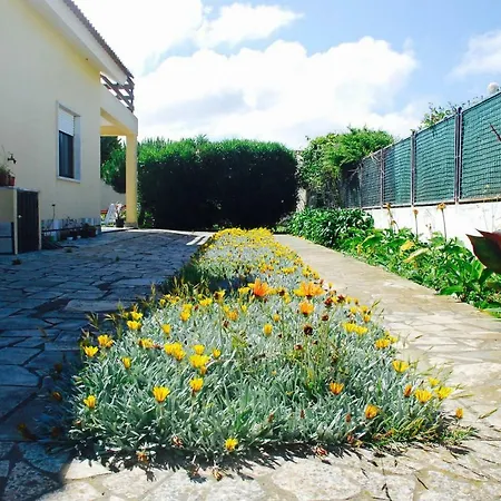 Omassim Yoga Surf House Country house Ribamar (Torres Vedras)